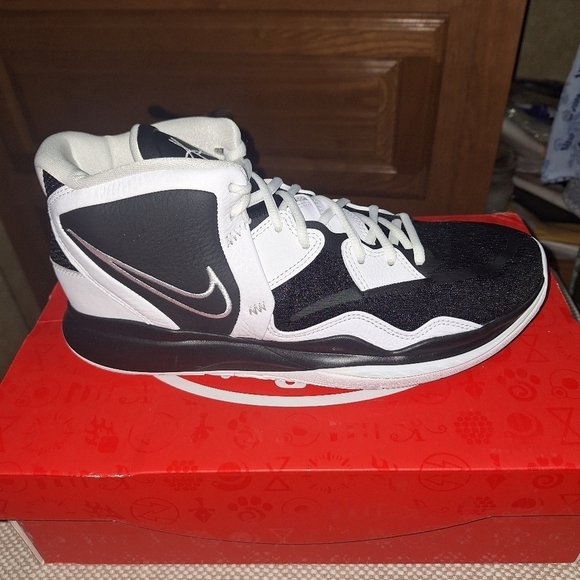 Nike Kyrie Infinty TB Promo Black/White-White High-Top Sneakers Size 10. NWT main image 10